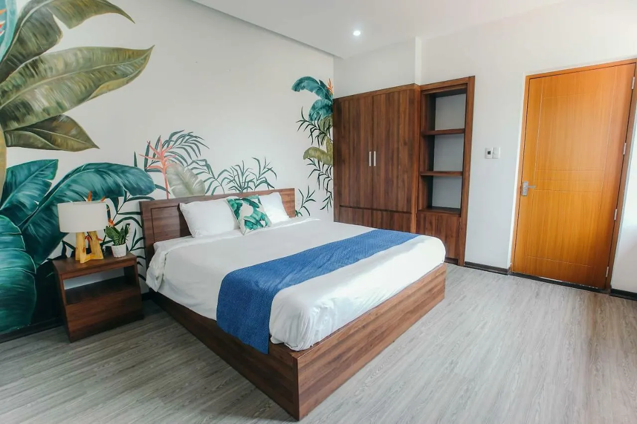 Royal Lion Hotel & Apartment Da Nang