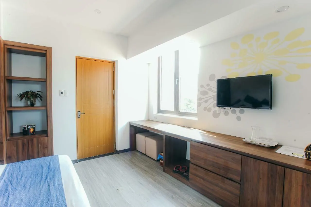 Royal Lion Hotel & Apartment Da Nang