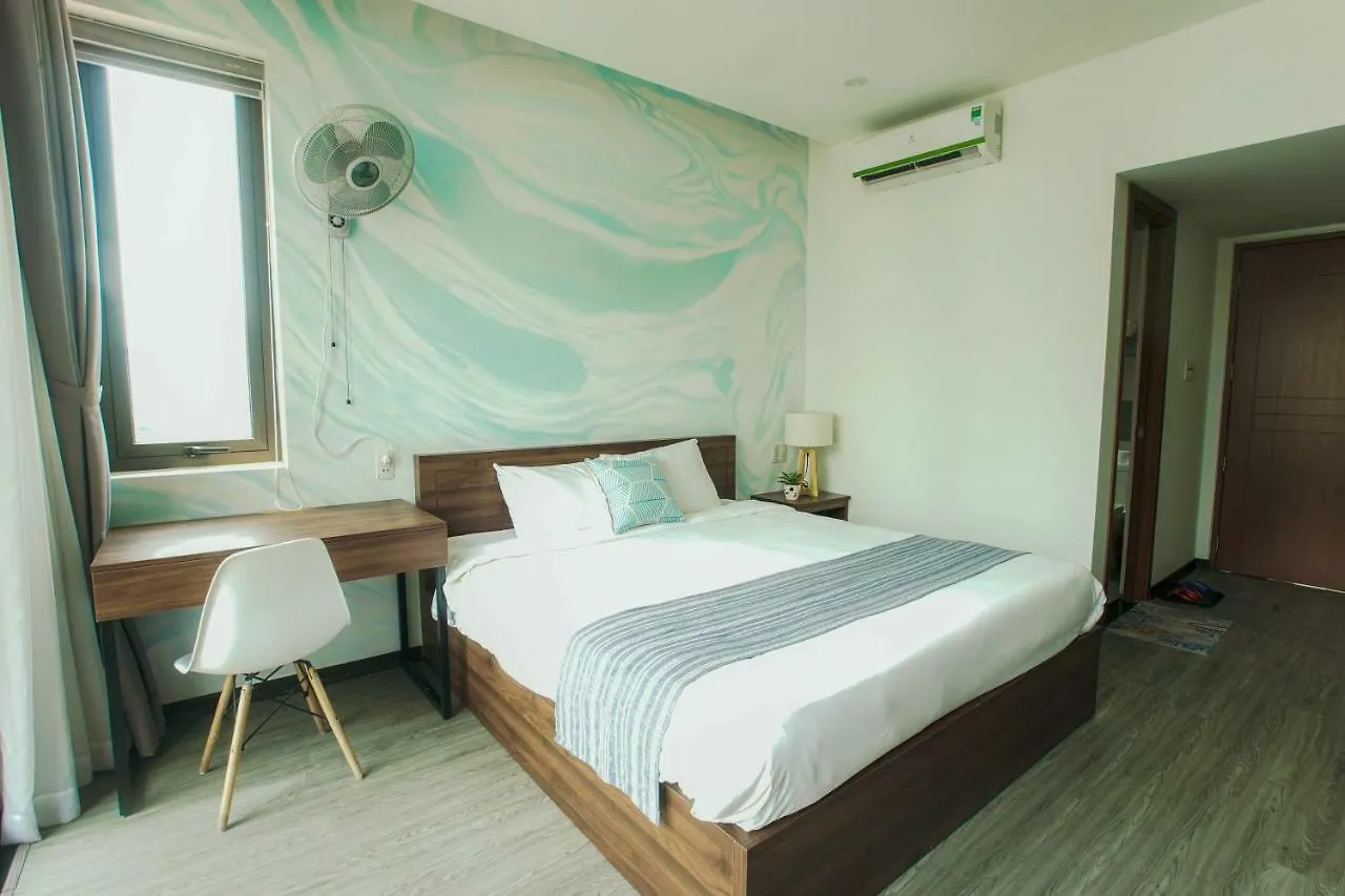 ***  Royal Lion Hotel & Apartment Da Nang Vietnam