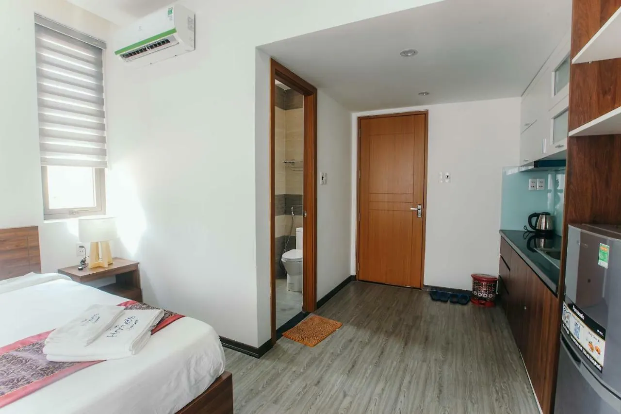 Royal Lion Hotel & Apartment Da Nang