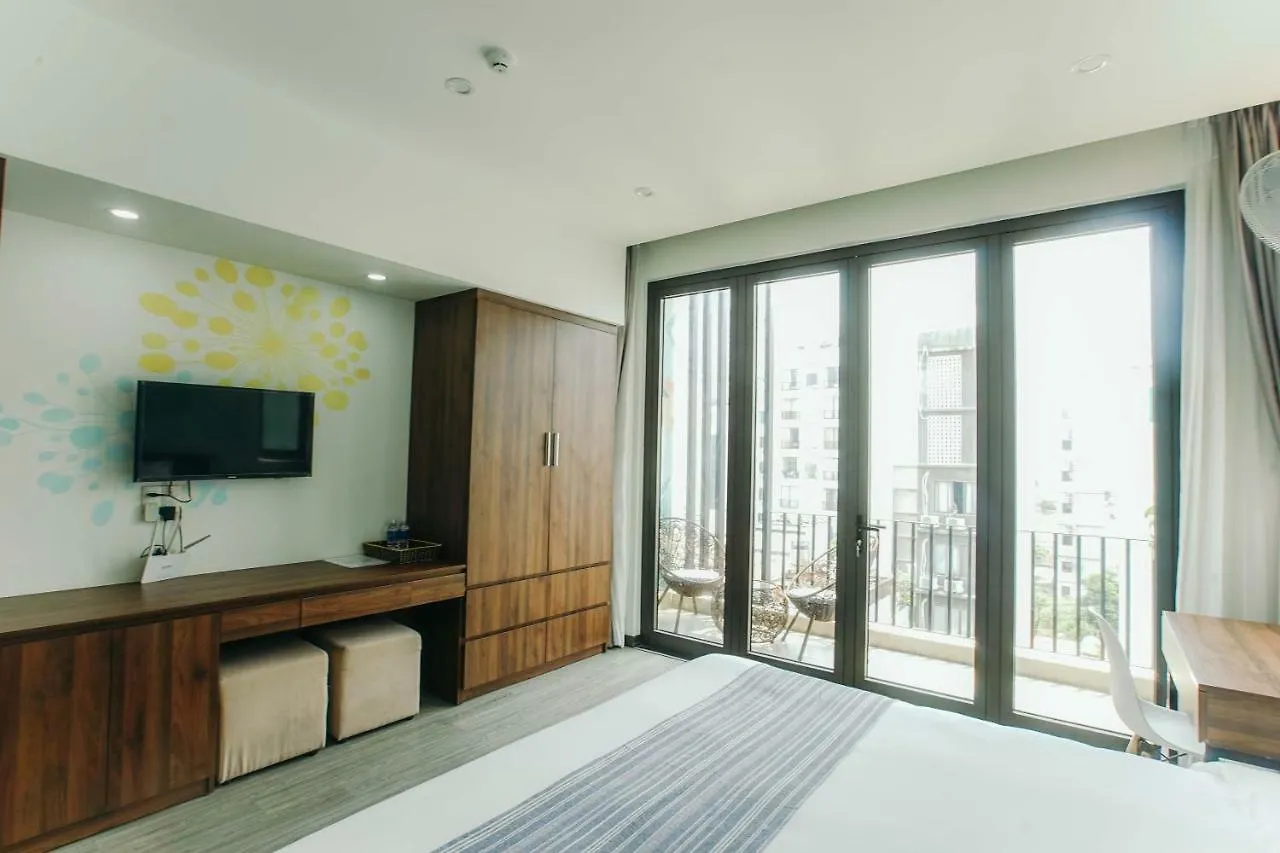 Royal Lion Hotel & Apartment Da Nang